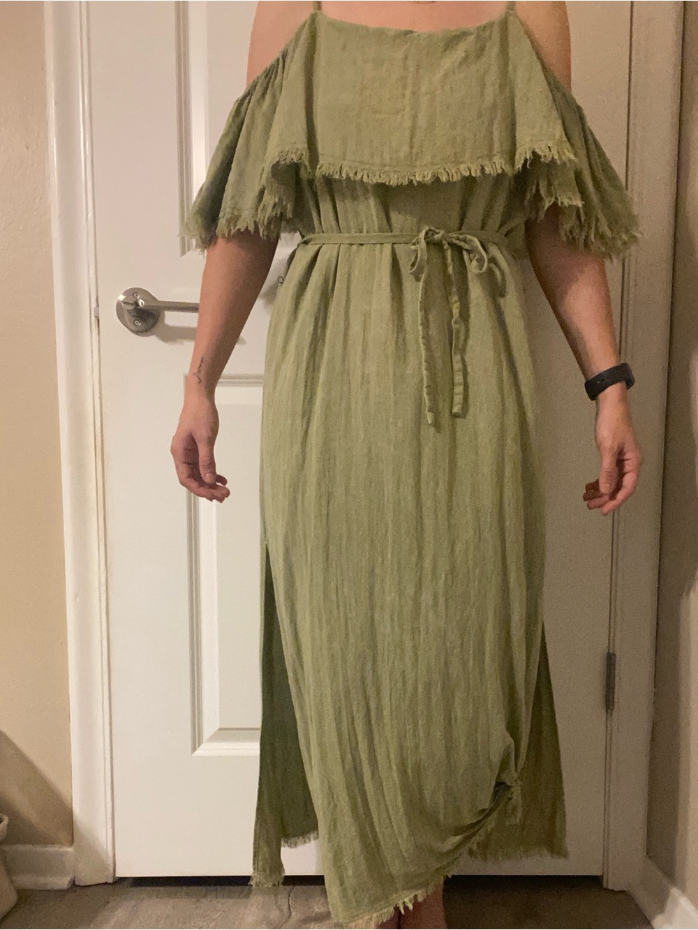 Cold Shoulder Boho Dress ๐ - Picture 3 of 6